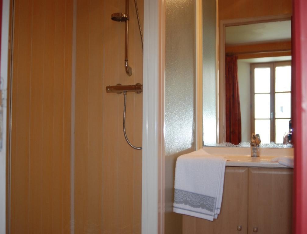 Le Manoir Du Butel Bed & Breakfast Saint-Amand  Room photo