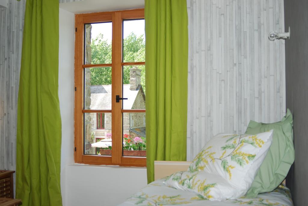 Le Manoir Du Butel Bed & Breakfast Saint-Amand  Room photo